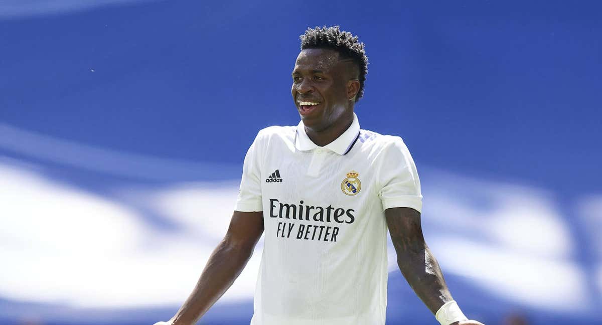 Vinicius, en el Bernabéu. /Getty