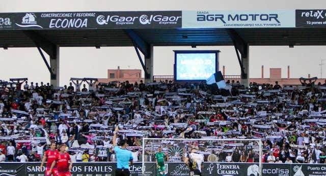 Donar 3.000 euros para salvar a tu club