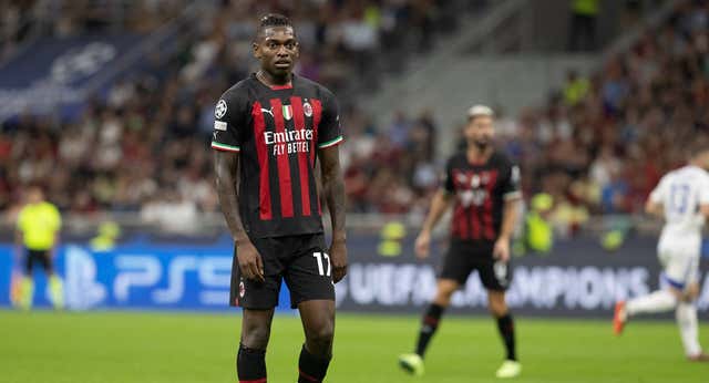 El Milan promete la renovación a Giroud y quiere blindar a Leao