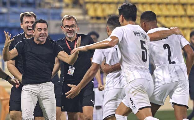 Òscar Hernández acompañó a Xavi en su primera experiencia como entrenador.  GETTY