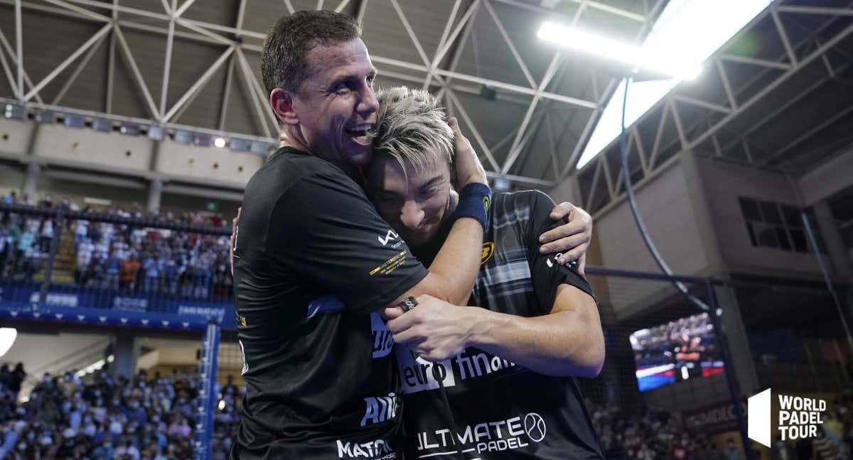 Paquito y Di Nenno celebrando una victoria /World Padel Tour