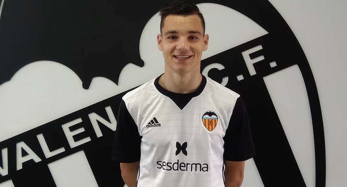 Jutglà, durante su presentación como jugador del Valencia CF.
