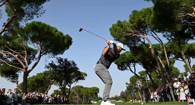 Madrid se vuelca con Jon Rahm en el inicio del Open de España
