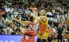 El renacimiento europeo de Lauren Cox