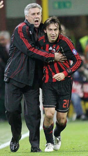 Ancelotti y Pirlo. GETTY