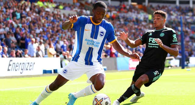 Un problema del corazón retira a Mwepu, futbolista del Brighton