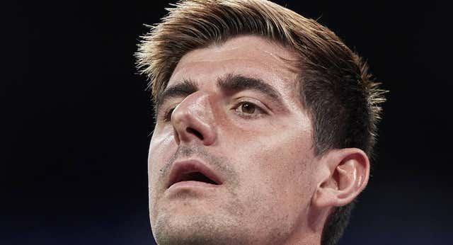 Courtois no se entrena con el grupo y tiene casi imposible llegar al Clásico