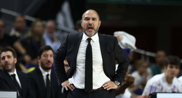 Chus Mateo, en un partido con el Real Madrid esta temporada.