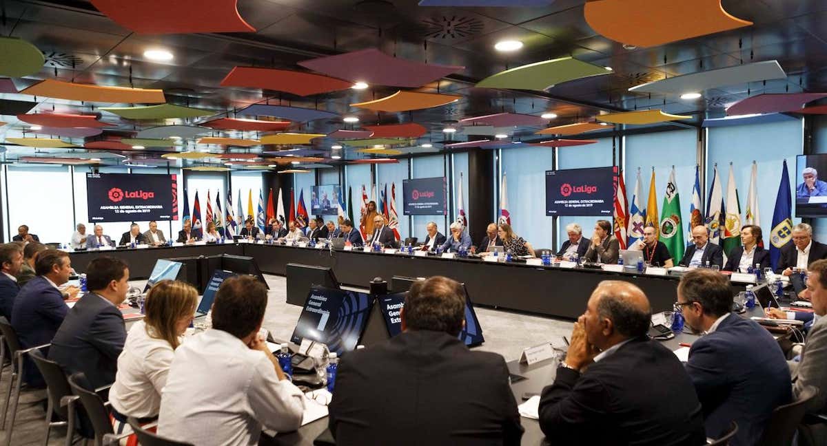 Imagen de una Asamblea de LaLiga.