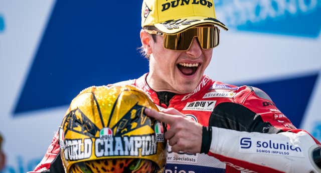 ‘Jordan’ Guevara: el título 23 para España, el séptimo en Moto3