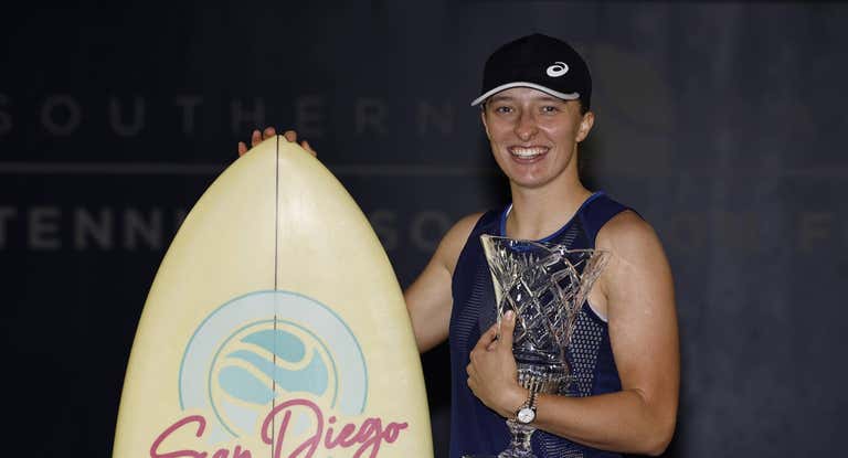 Nadie surfea la nueva ola del tenis como Iga Swiatek