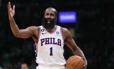 La última de 'La Barba' Harden: vacilada y tiro que no toca ni aro