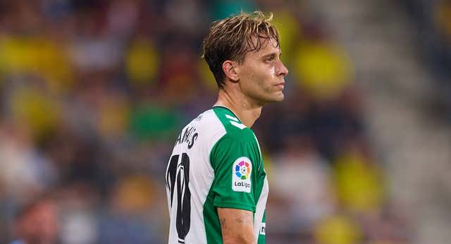 Canales se defiende tras ser expulsado por Mateu Lahoz: «No tengo nada que reprocharme»