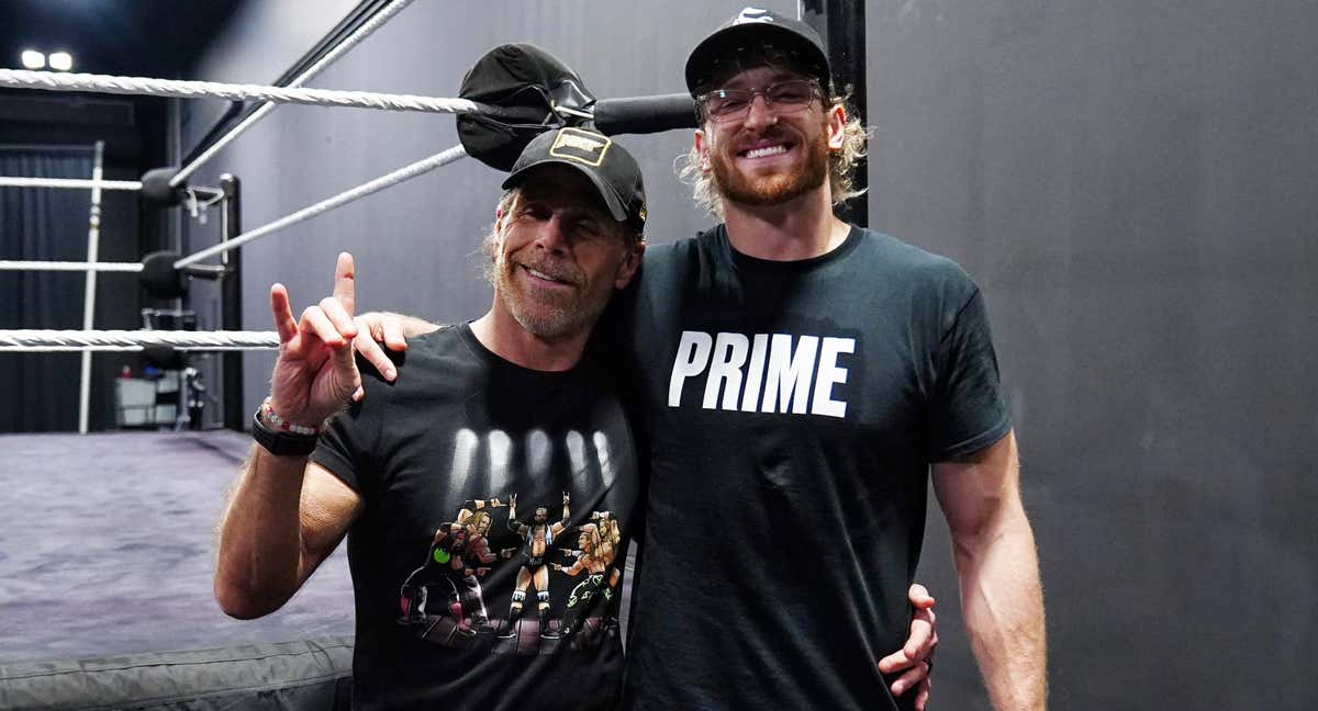 Shawn Michaels y Logan Paul en el Perfomance Center de la WWE.