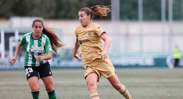 El césped artificial sigue siendo un ‘pero’ en la Liga femenina