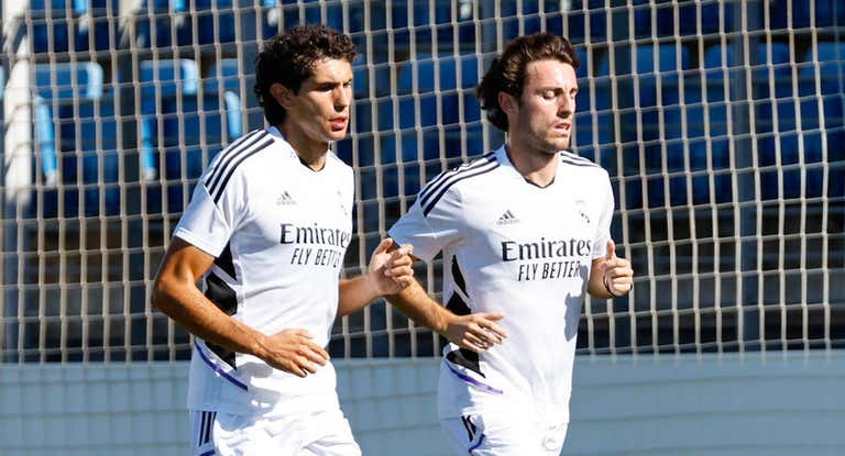 Vallejo y Odriozola entrenando en Valdebebas.
