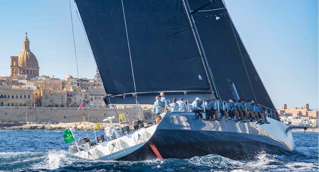 Ñeti y Altadill conquistan Malta con el Leopard