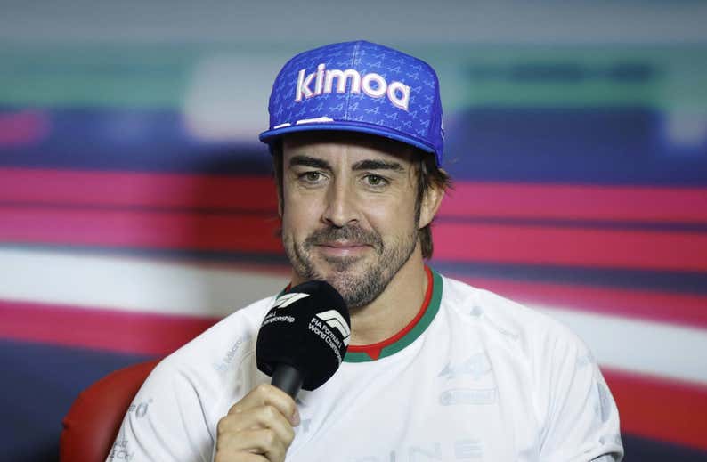La FIA repara la injusticia con Alonso y le devuelve la séptima plaza de Austin