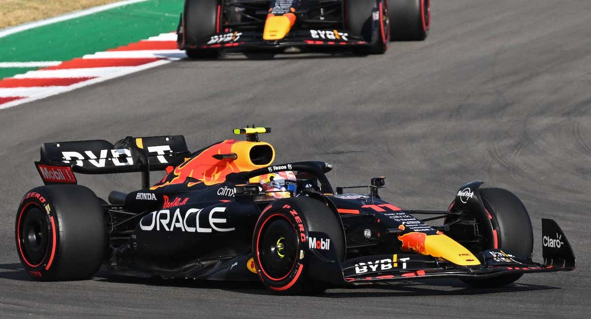 Verstappen y Pérez durante el GP de Estados Unidos, el pasado domingo.