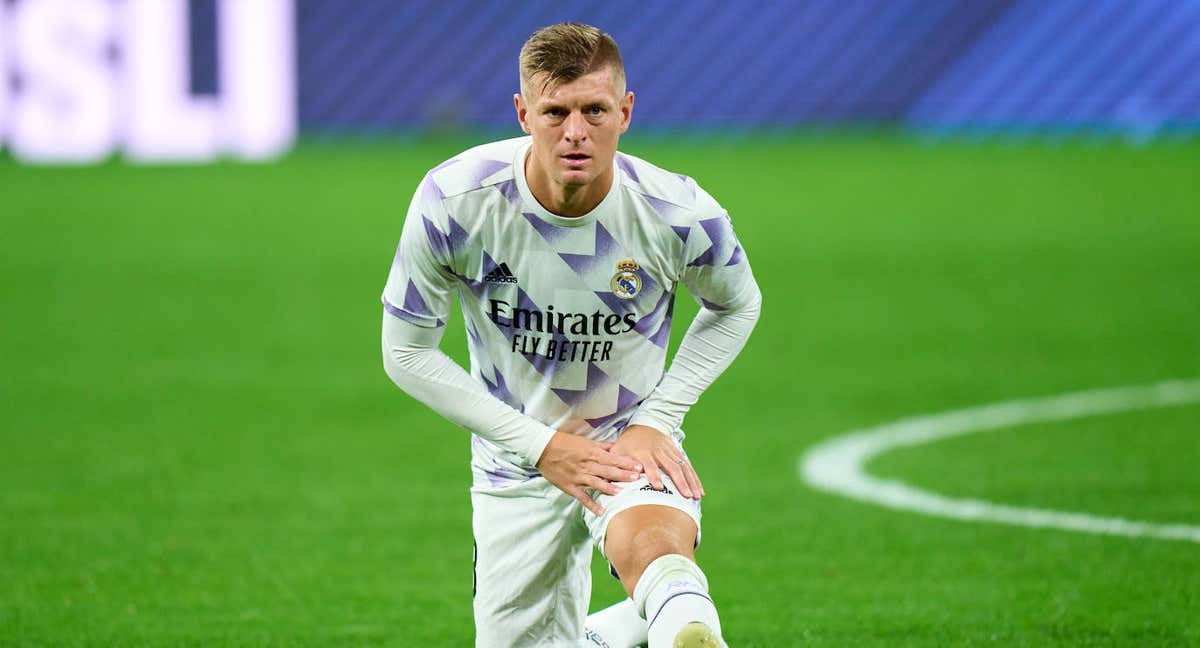 Kroos, en un calentamiento con el Real Madrid. /GETTY