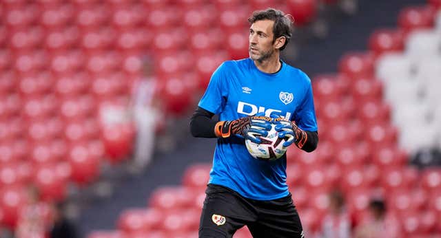 Diego López: «Tendremos opciones, yo sé lo difícil que es jugar en Vallecas como rival»