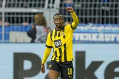 Moukoko sigue los pasos de Haaland