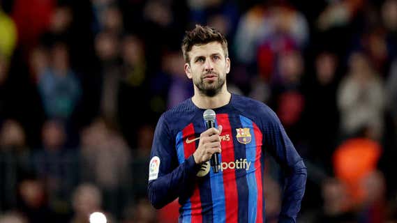 Gerard Piqué (35), en su despedida del Camp Nou. /DAVID S. BUSTAMANTE / GETTY