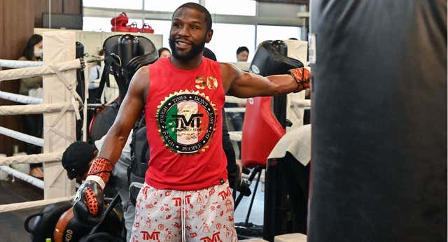 Mayweather y la llamada del millón de dólares para pelear contra otro youtuber