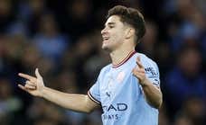 Julián Álvarez sigue de dulce; Arsenal y Tottenham, eliminados