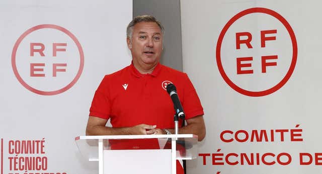 Medina Cantalejo, sobre la roja a Piqué: “Cada uno se despide de la manera que desea”