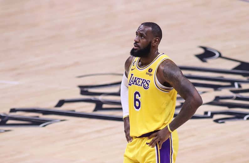 El peor arranque de LeBron James en sus 20 temporadas en la NBA
