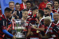 Maracaná se despide de Diego Ribas y de Diego Alves
