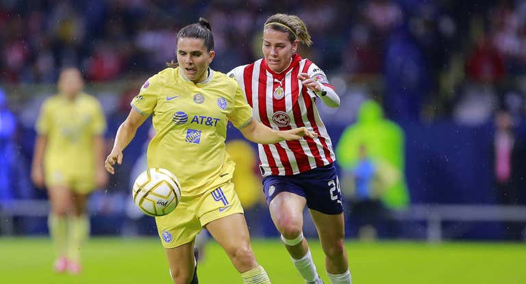 Andrea Pereira, durante las semifinales del Torneo Apertura ante el Chivas.