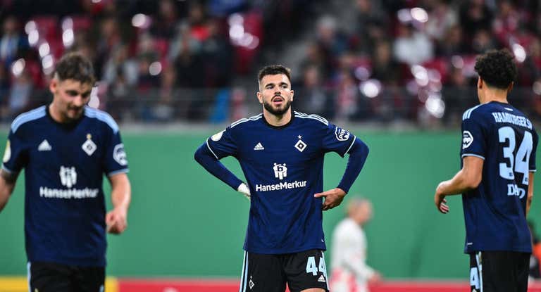 Vuskovic durante un partido con el Hamburgo |