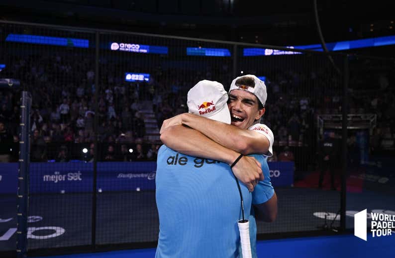 Galán y Lebrón siguen siendo los reyes
