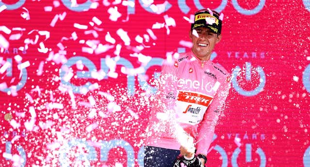 La maglia blanquiverde ‘Juanpe’ López estará tres años más en Trek-Segafredo