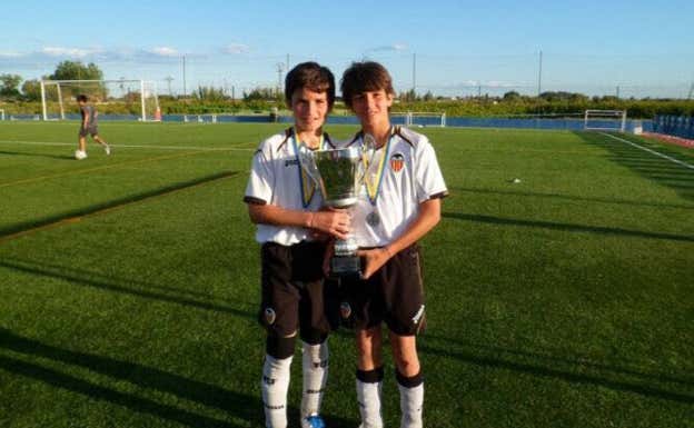 Hugo y Ferran, durante su etapa en la cantera del Valencia.