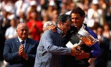 Toni Nadal: «Me cuesta ver perder así a mi sobrino»
