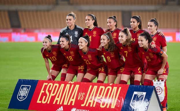 Once inicial de España ante Japón en La Cartuja.  Getty Images