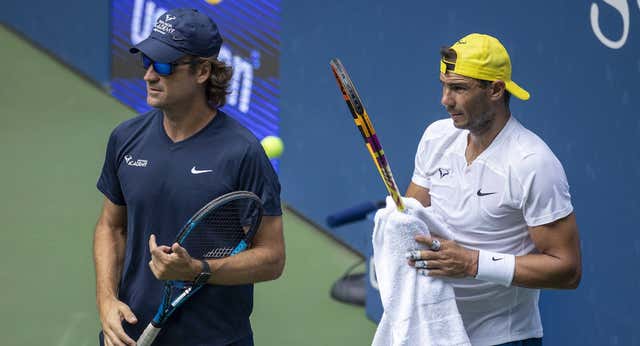 Carlos Moyà: «En Roland Garros no sabíamos si Nadal iba a poder seguir jugando»