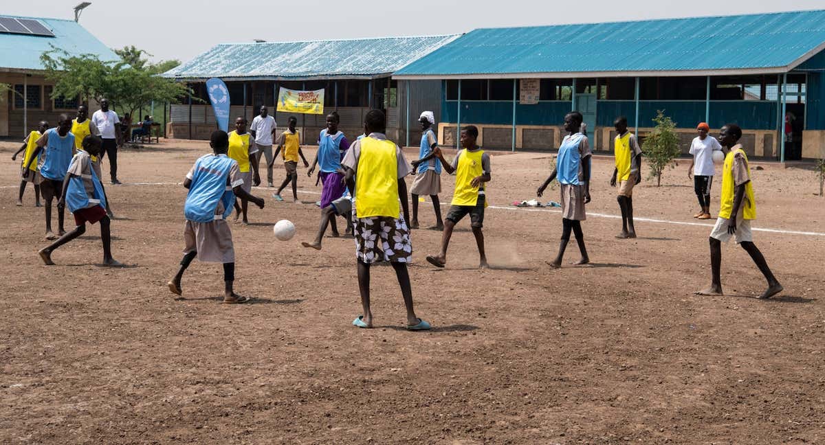 Imagen del campo de refugiados de Kakuma, donde nació Awer Mabil, jugador del Cádiz.