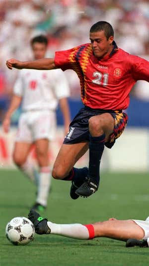 Luis Enrique durante un partido en Estados Unidos 1994.  GETTY IMAGES