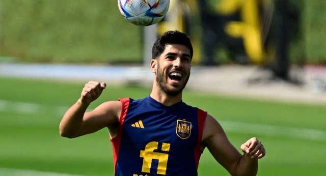 La ‘doble A’ de Luis Enrique: Asensio y Ansu conectan