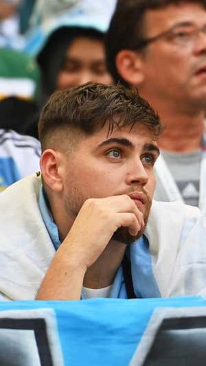 La cara de la afición argentina tras la derrota. AFP