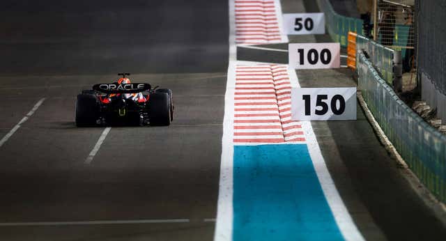 La ex asesora de Mercedes F1 deja la FIA tras la polémica por el límite de gasto de Red Bull