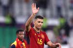 Los mejores centrales de la Selección analizan el nuevo rol de Rodri: sí pero no...