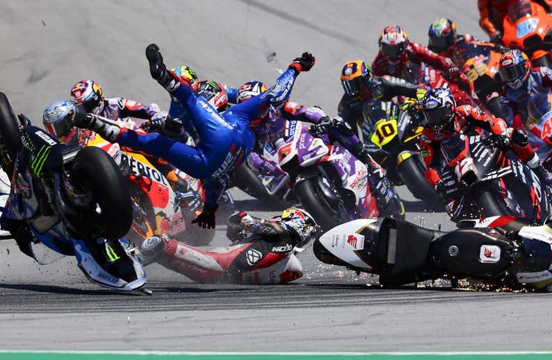 Un Mundial de 1.106 caídas que certifica los problemas de Honda en MotoGP