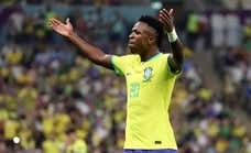 Vinicius asume el rol de líder ante la baja de Neymar