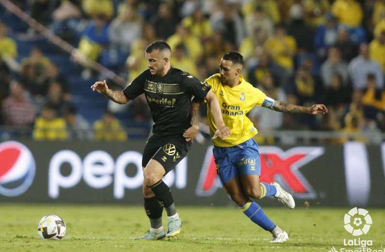 Entre la fiebre amarilla del derbi y la desesperación maña