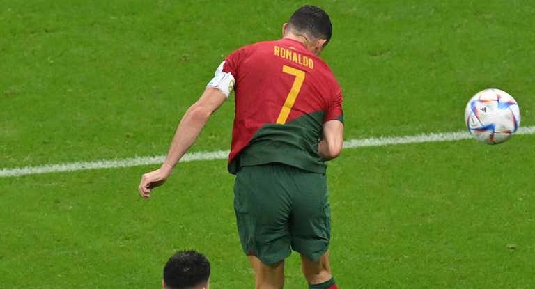 Cristiano, en el momento del gol del partido en el minuto 53 del Portugal-Uruguay.